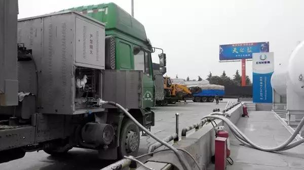 液氧气罐挂车，安全运输与高效物流的关键要素