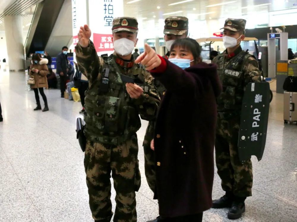 机场执勤武警，守护航空安全的无名英雄