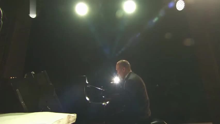 探索音乐的极致，低音与高音的魅力