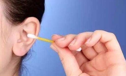 鼻子出血挂什么科，深入了解鼻出血及其就医指南