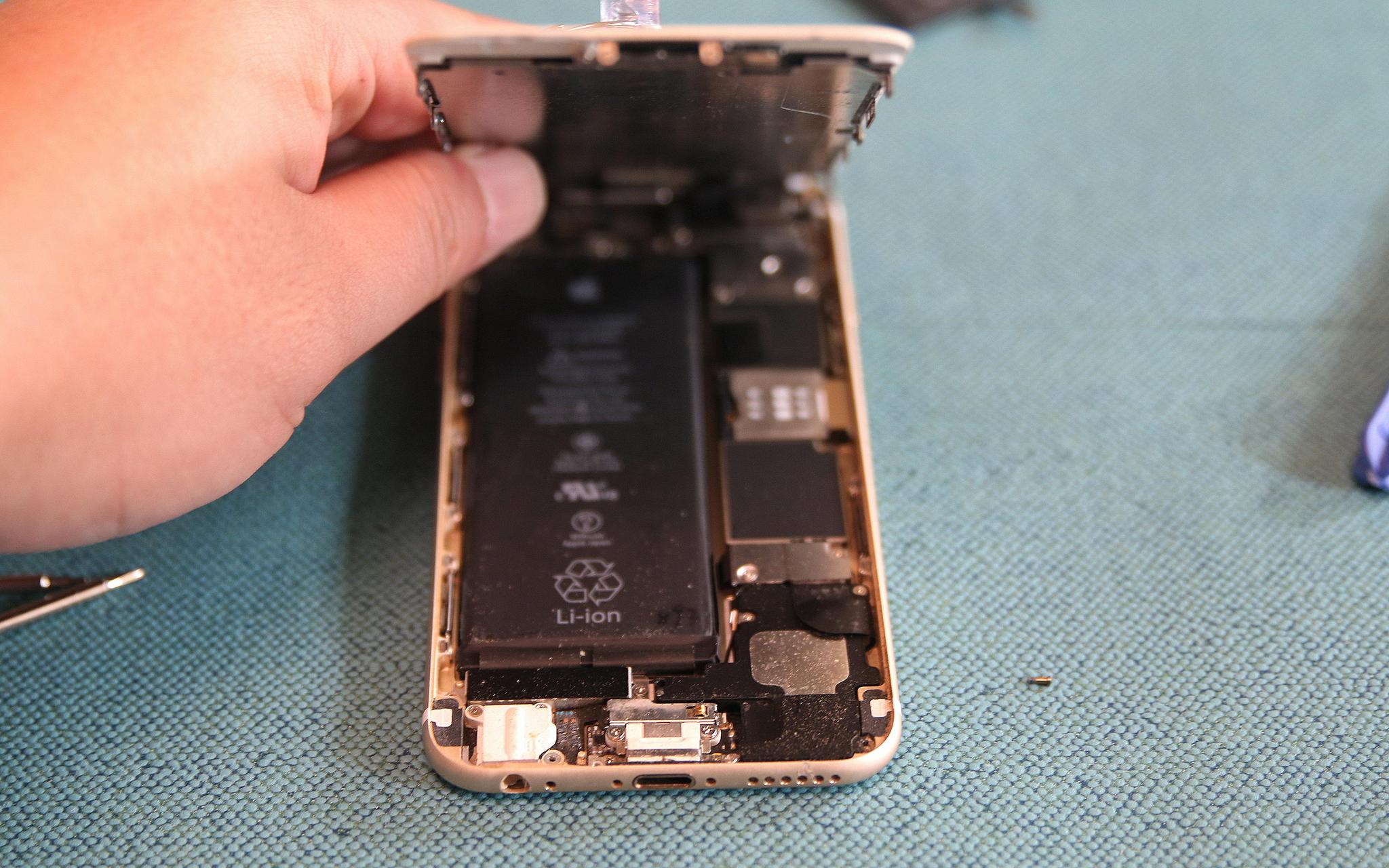 苹果iPhone 6换电池后的体验与观察