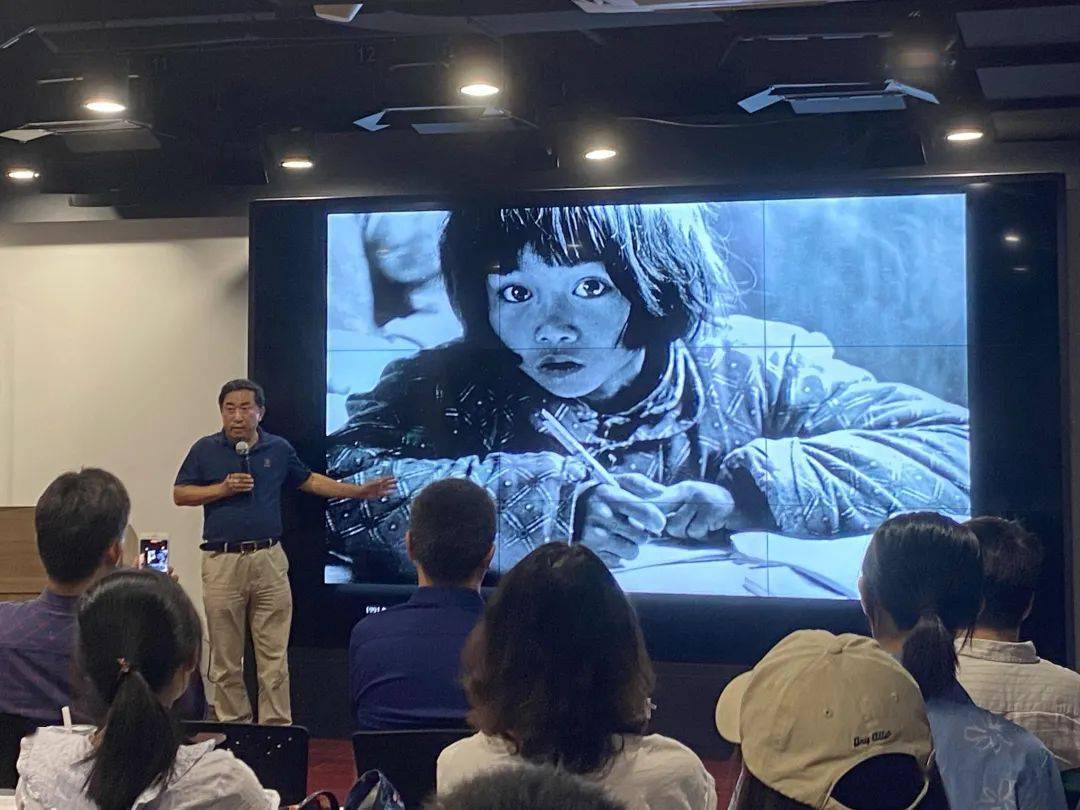 登山包颜色选择，背后的故事与深层意义