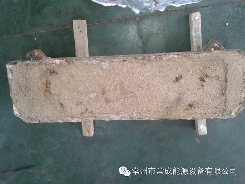 锅炉煤闸板烧坏的原因分析及应对策略