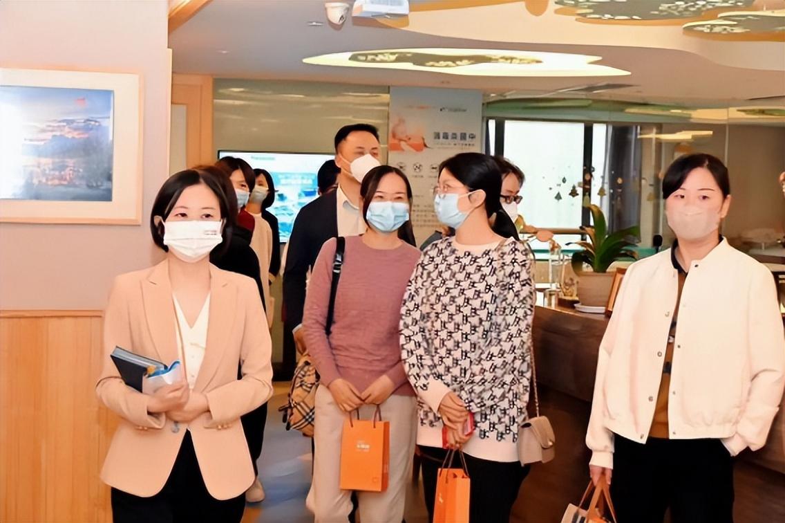 顶级月子中心价格表，品质服务与费用考量