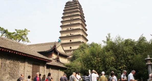 从济南飞往西安，一次空中之旅的探寻