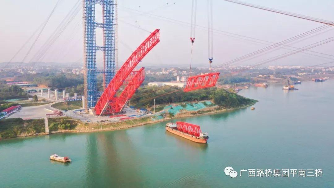 波音747的重量揭秘，航空巨无霸的磅礴之力