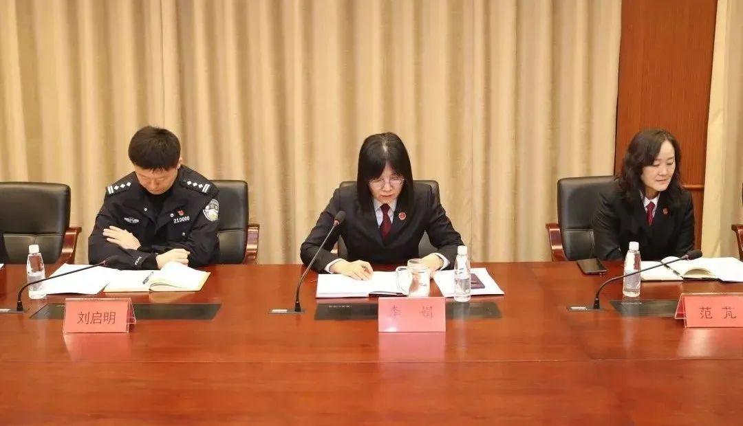 共同利益，构建人类命运共同体的纽带