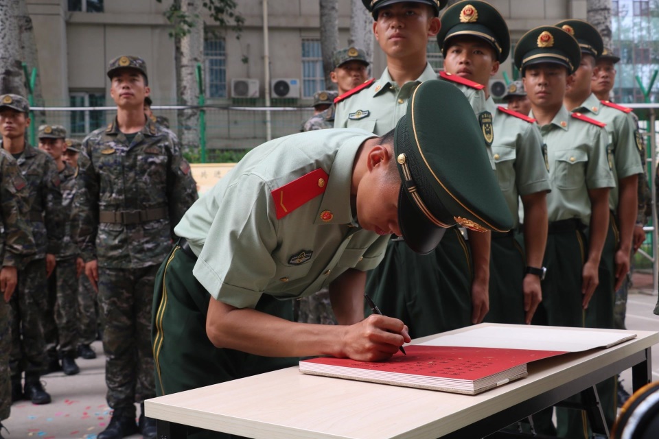 武警家属待遇，彰显社会尊重与关怀