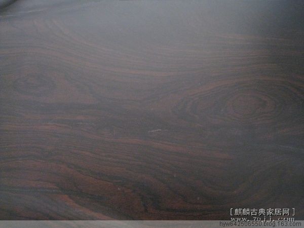 黑檀木纹纹板，古典与现代的完美结合