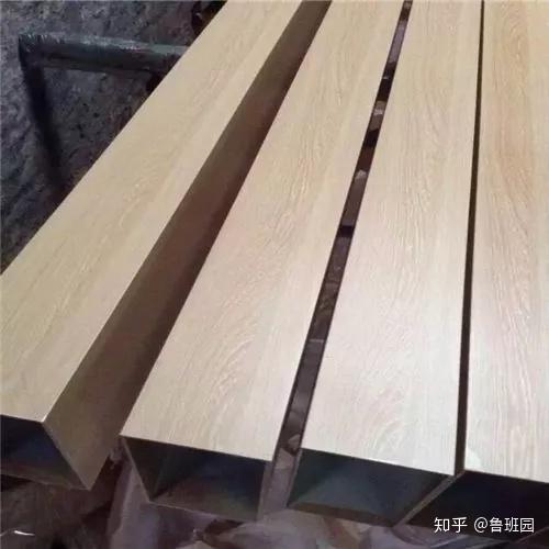 绿木纹大理石，自然之美与艺术之韵的图片展示