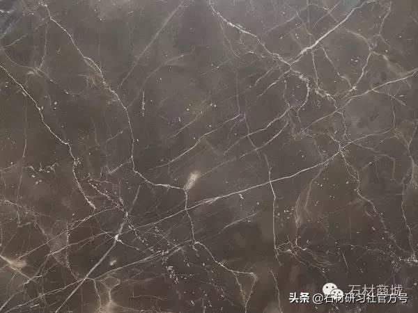咖啡木纹石材产地，探寻自然与工艺的完美结合