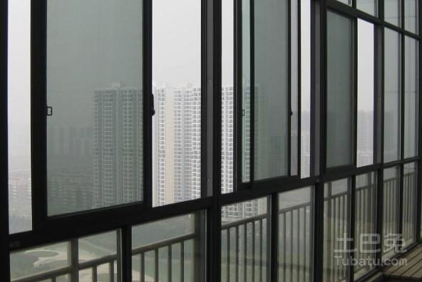 中空玻璃门的好处，现代建筑中的理想选择