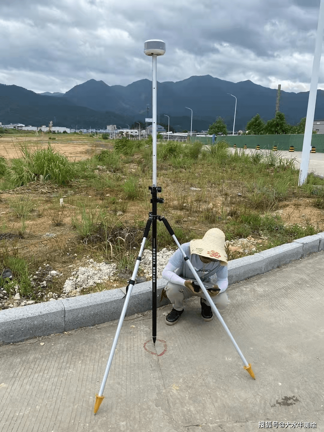 GPS测量仪在南方地区的广泛应用及其优势