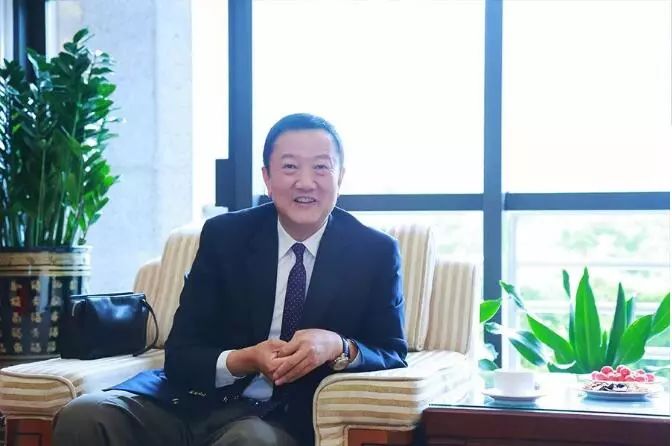 孙东升与深创投的成年考