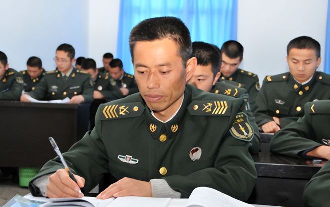 一级军士长待遇，荣誉与责任的体现