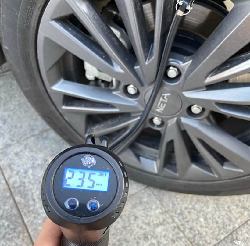 XT5轮胎气压，理解其重要性及正确设置方法