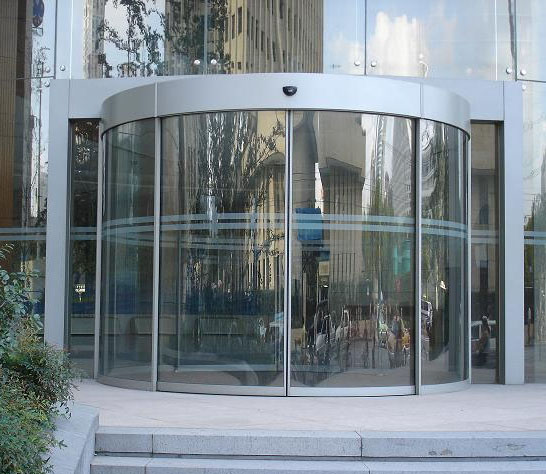 感应门、自动门与旋转门，现代建筑的理想选择