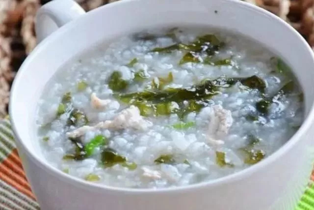 紫菜蛋花粥，美味与健康共舞