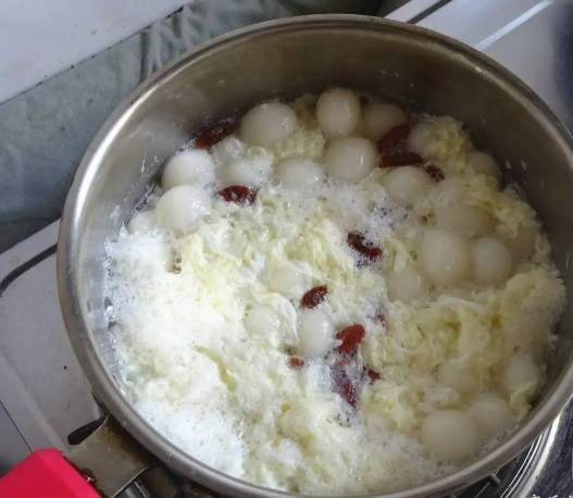 酒酿鸡蛋花的做法，一道美味养生的传统佳肴