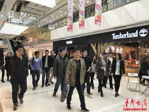 真铁健身，塑造健康与力量的终极之旅