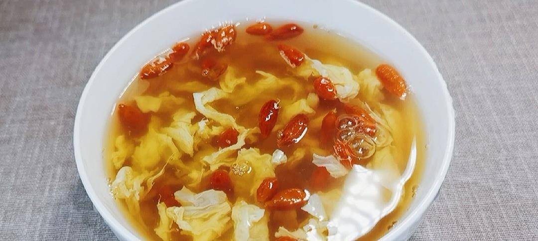 枸杞红枣蛋花汤，传统美食与健康养生的完美结合