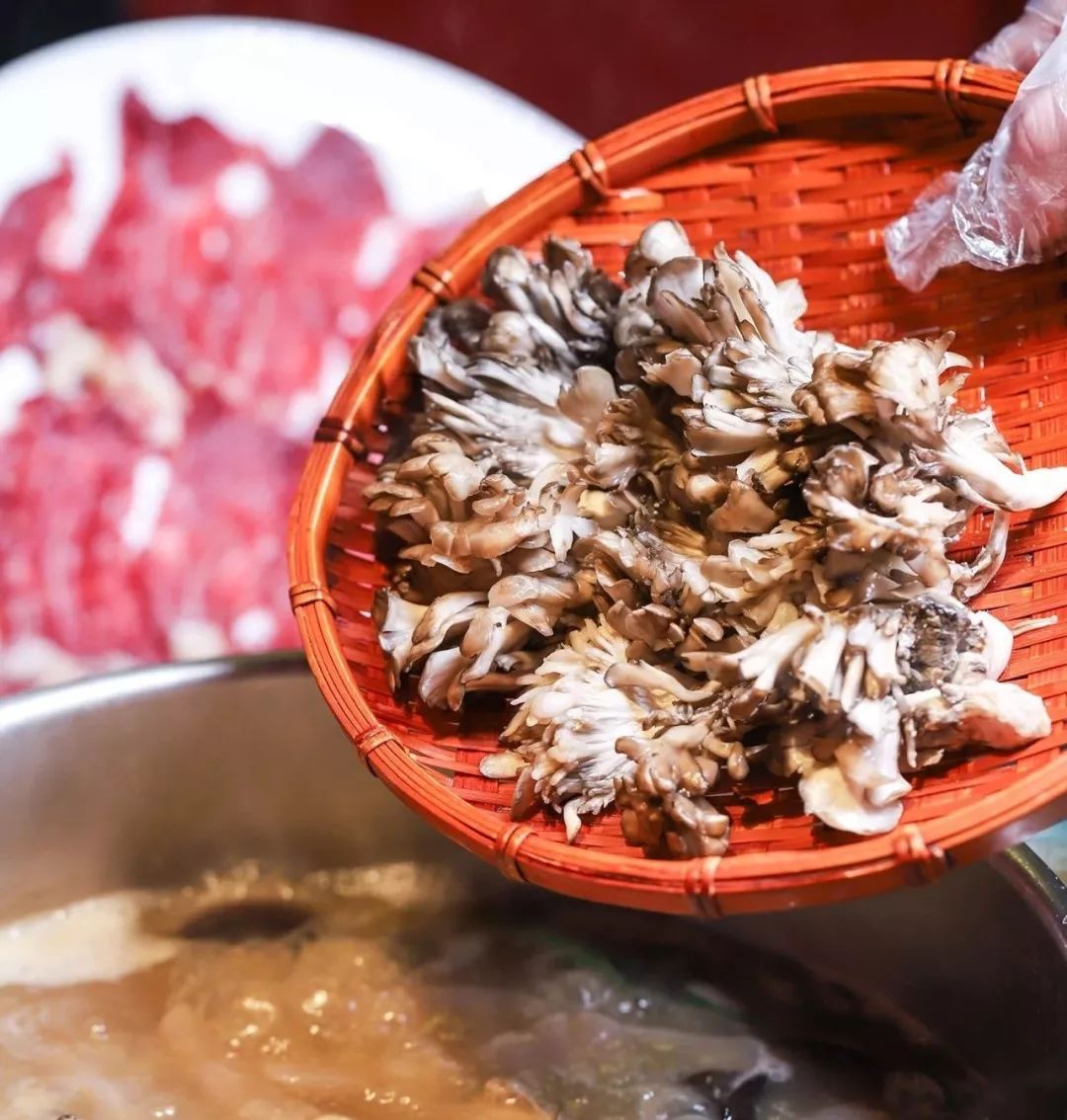 蛋花舞茸汤，一道美味与健康并存的佳肴