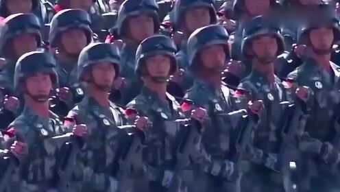 阅兵首次出现伞兵，展现国家力量的新篇章