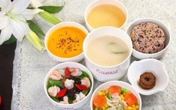 月子米酒蛋花汤的做法，营养滋补的传统美食
