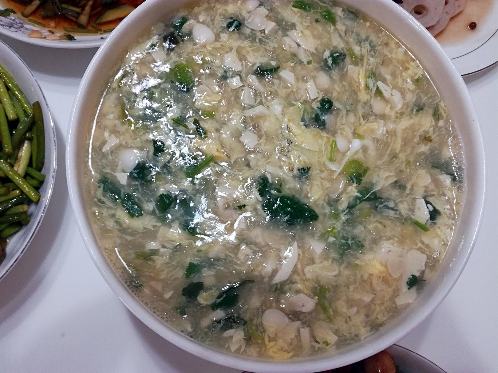 蛋花豆腐羹汤，一道美味佳肴的烹饪与赏析