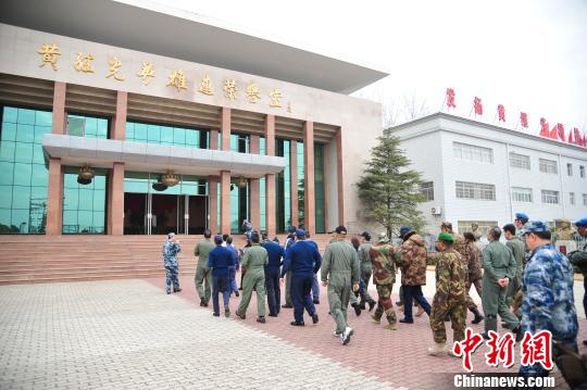 中正学校伞兵总队，培育未来空军精英的摇篮