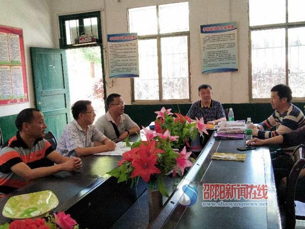 大班美术手拉手活动反思，探索与启示