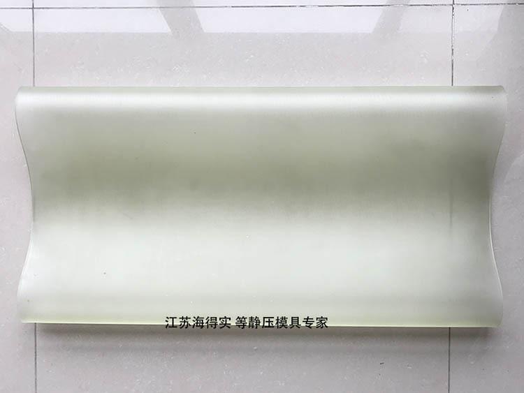 金属软与橡胶，材料特性的探索与应用前景