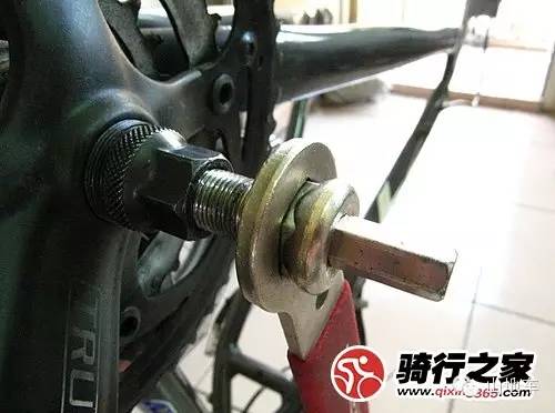 山地自行车前减震拆解，深入了解与正确维护